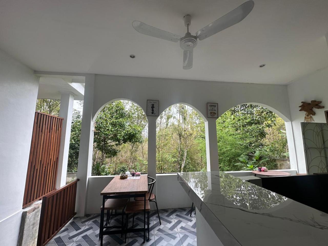 Umah Yugadi Bali Apartman Munduk Kültér fotó